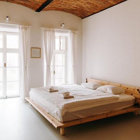 Apartmany Starak V Historickem Centru Znojma زنويمو المظهر الخارجي الصورة