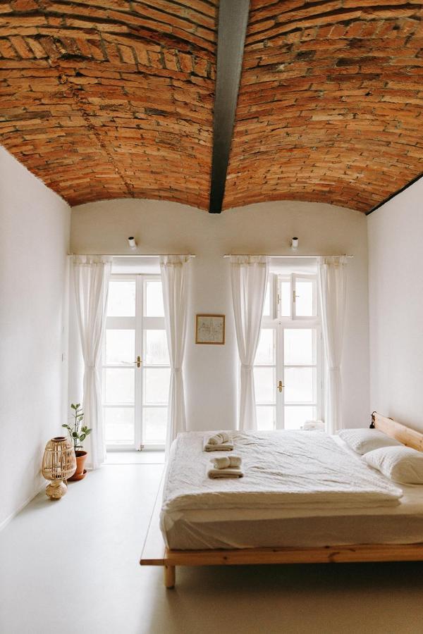 Apartmany Starak V Historickem Centru Znojma زنويمو المظهر الخارجي الصورة